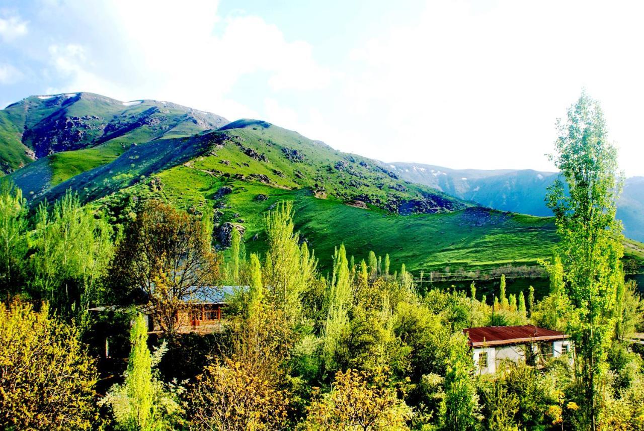 Spring Family Guest House Tersak Dış mekan fotoğraf