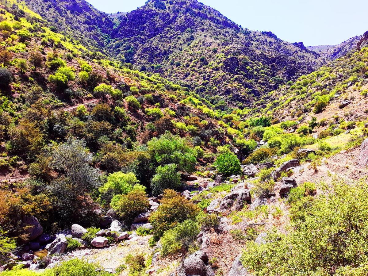 Spring Family Guest House Tersak Dış mekan fotoğraf